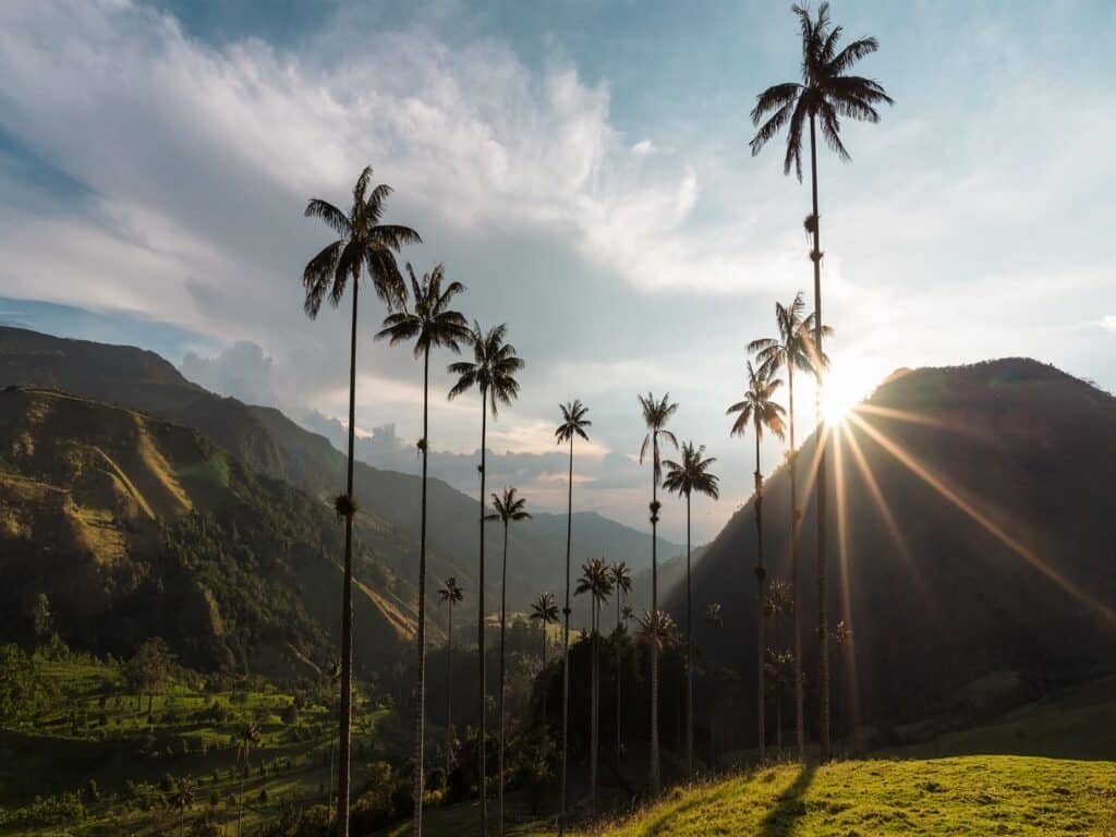 Circling Colombia Travel