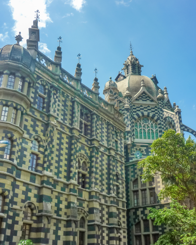 walking tour medellin